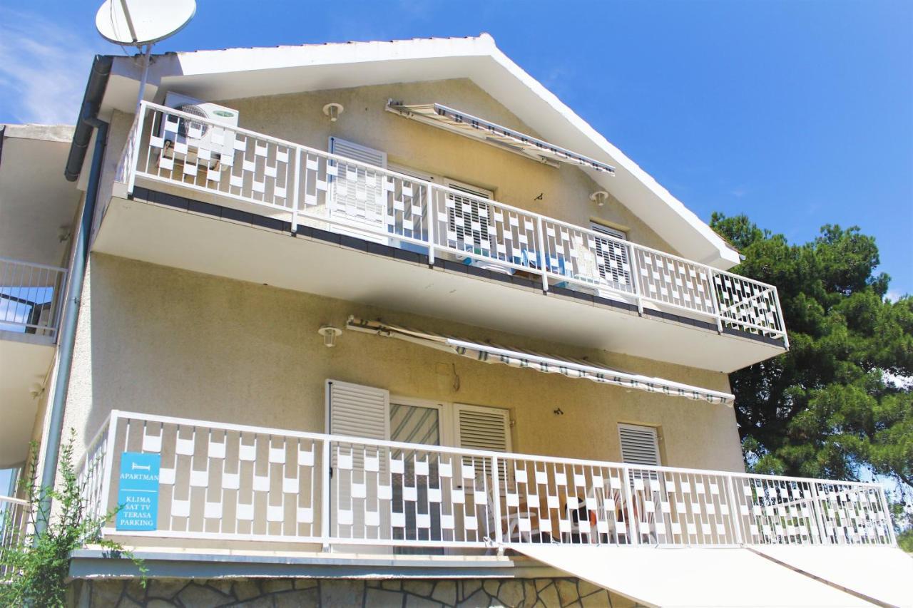 Apartmani Lucia Biograd Biograd Na Moru Extérieur photo