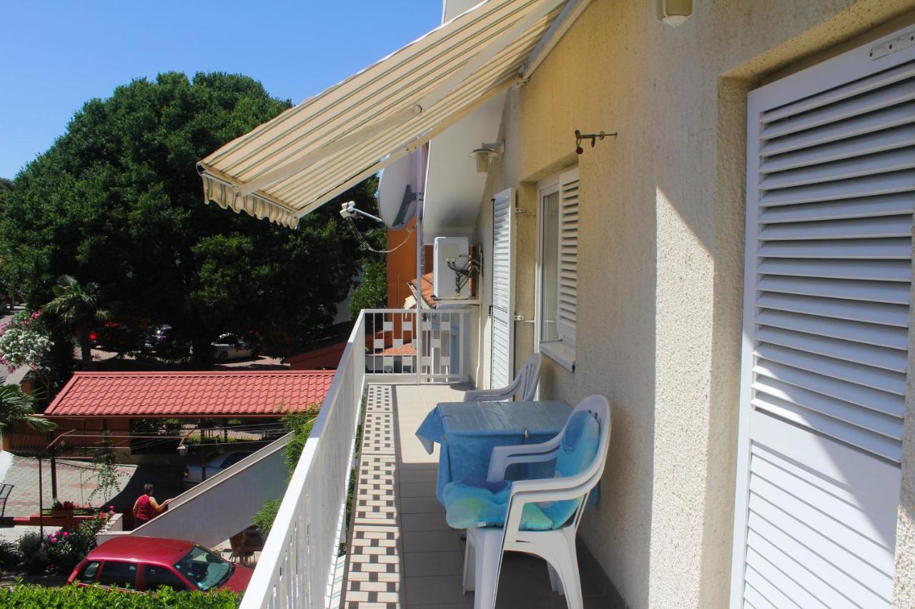 Apartmani Lucia Biograd Biograd Na Moru Extérieur photo