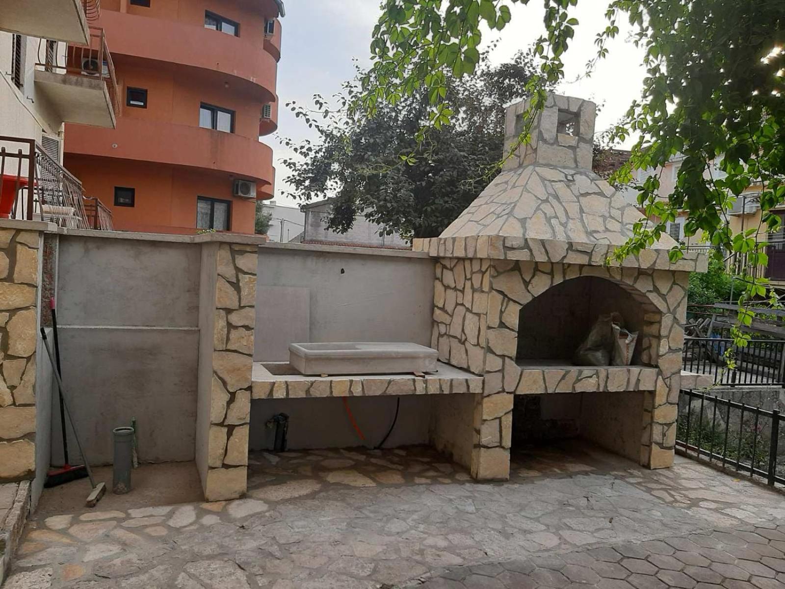Apartmani Lucia Biograd Biograd Na Moru Extérieur photo
